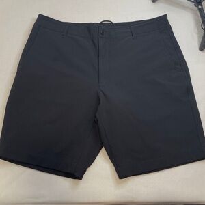 Outlier size 38 Men's Black Shorts OG Cloth
